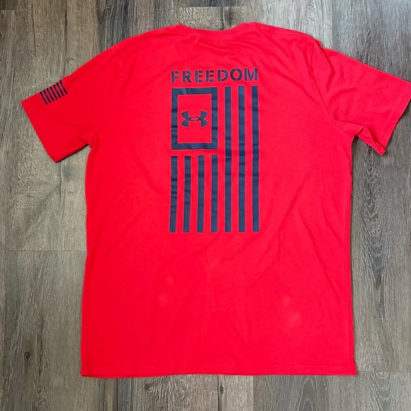 Under Armour Other - Under Armour Men's Bold Red Tee